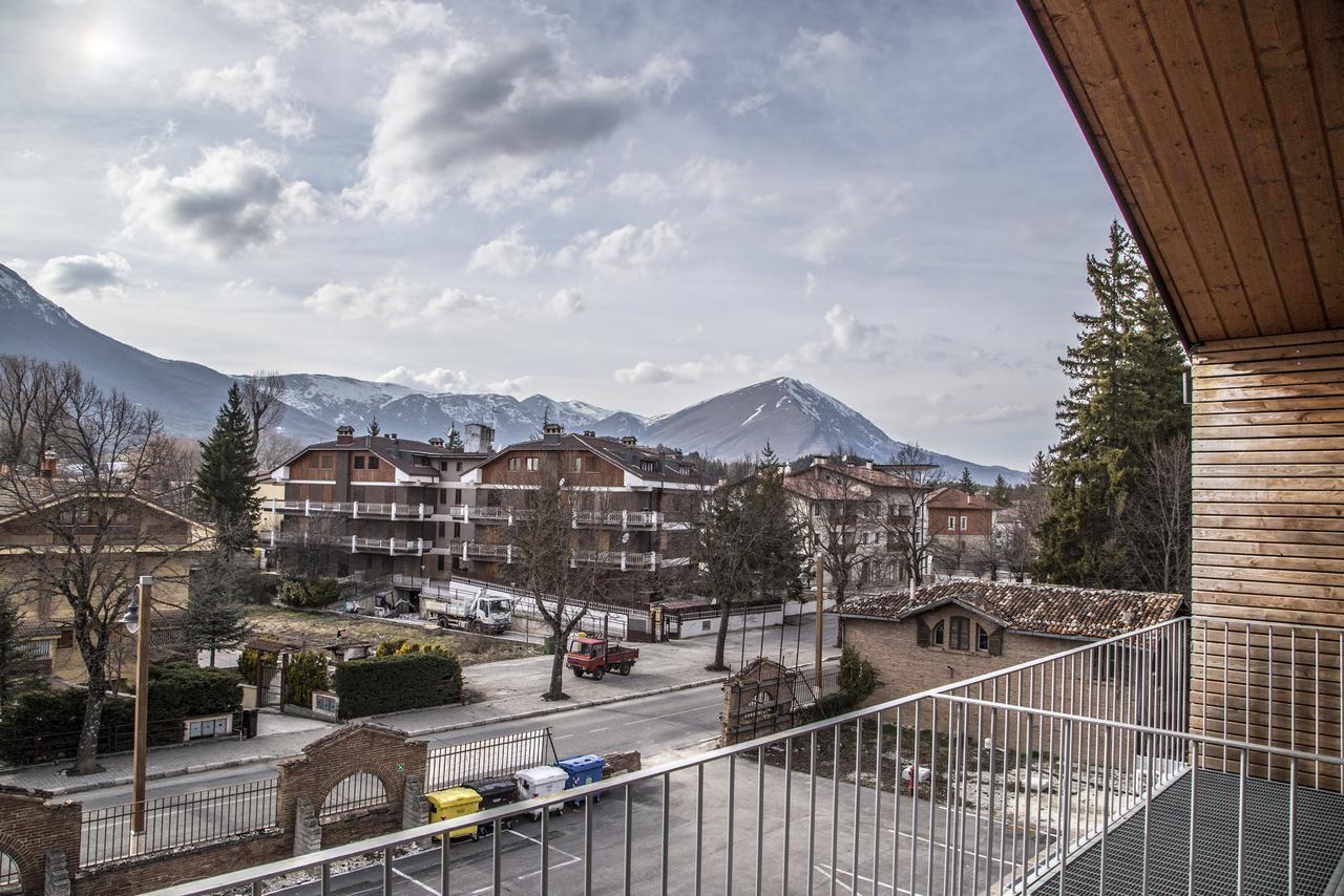 Grand Chalet Delle Rocche Рока ди Медзо Екстериор снимка